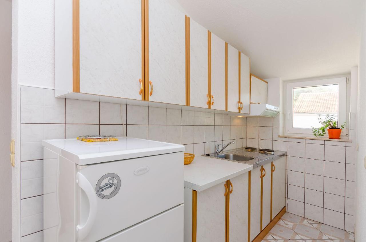 טרוגיר Apartments Tily מראה חיצוני תמונה