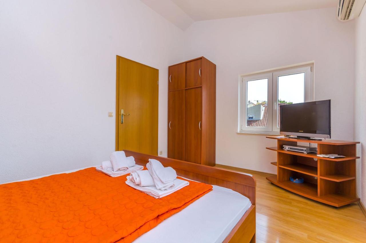 טרוגיר Apartments Tily מראה חיצוני תמונה