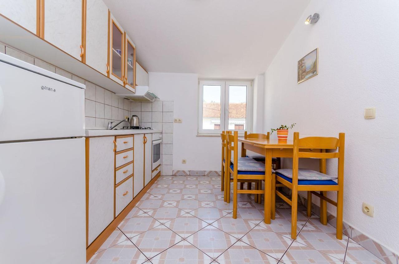 טרוגיר Apartments Tily מראה חיצוני תמונה